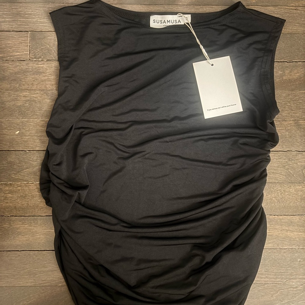 Black Sleeveless Top